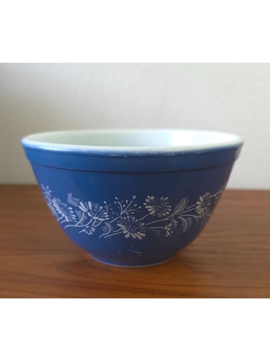Pyrex Other - Vintage PYREX Colonial Mist Blue Daisy #401 750ml Nesting Mixing Bowl USA MADE